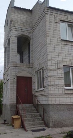 Здається 2-х пов.будинок.Можна для бригади.Бровари. - фото 1