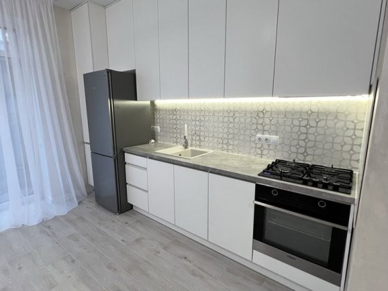 Оренда таунхауса в самому центрі міста. Газ