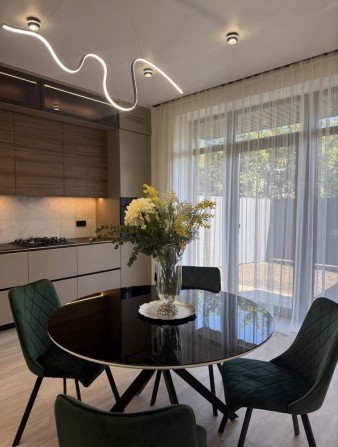 Завдаток!Оренда таунхаусу з новим ремонтом по вул.Київська - фото 1