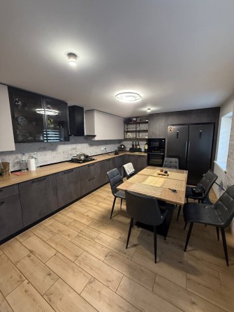 Оренда будинку в Ірпені з підвалом - фото 1