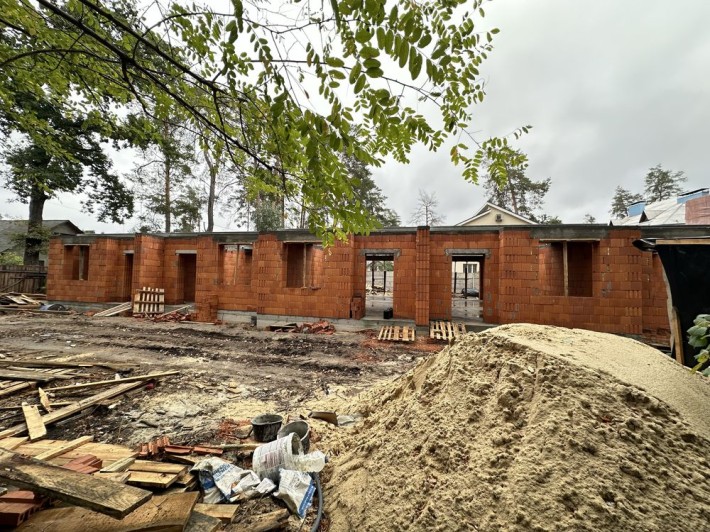 Продам Таун 103м вул. Варшавська. Готовність 2-3 міс (біля озера) - фото 1