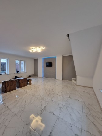 Здам. Полтава, гарний, окремий будинок поруч з річкою - фото 1