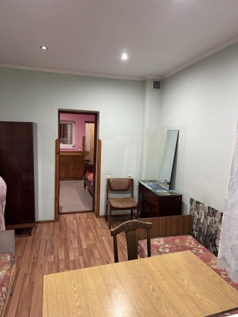 Здається 2 кімнати район горбатого моста з окремим входом - фото 1