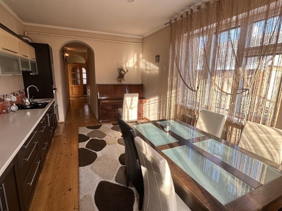 Оренда будинку з гаражем і власним двориком Ровно