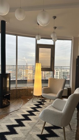 Здається в оренду квартира пентхаус з власною терасою район Майдану - фото 1