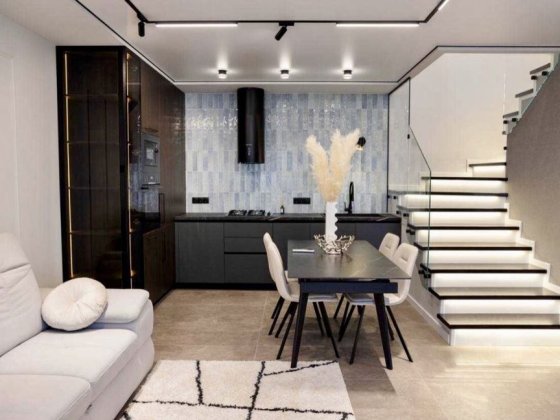 Будинок з сучасним ремонтом Черновцы