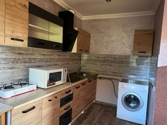 Оренда будиночка на Ддерельній. Ужгород