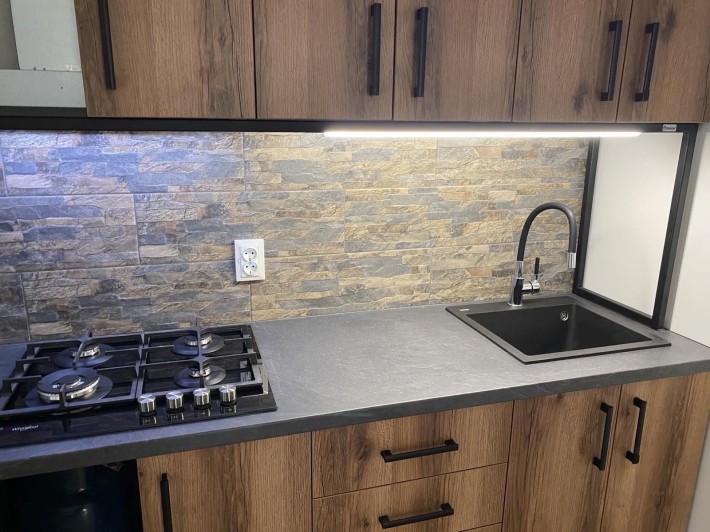 Здається в оренду гостьовий будинок в Ужгороді - фото 1