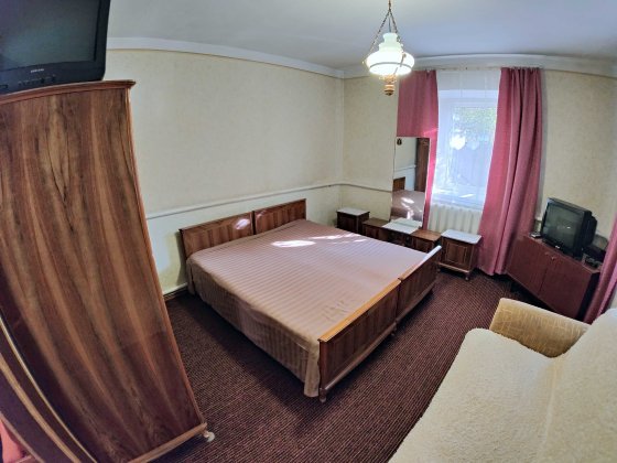 Здається 2-ч/б по вул Волошкова в р-ні Ближнього замостя, читайте опис Винница