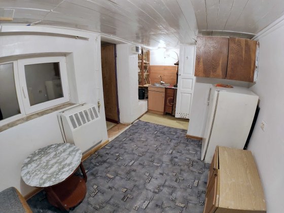 Здається 1-к частина будинку по вул. Сильвестрова в р-ні Старого міста Винница