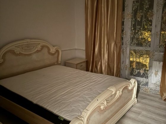 Приватний будинок. Академмістечко, біля метро.  4 кімнати Київ