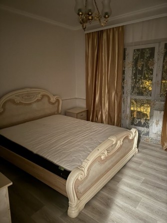 Приватний будинок. Академмістечко, біля метро.  4 кімнати - фото 1