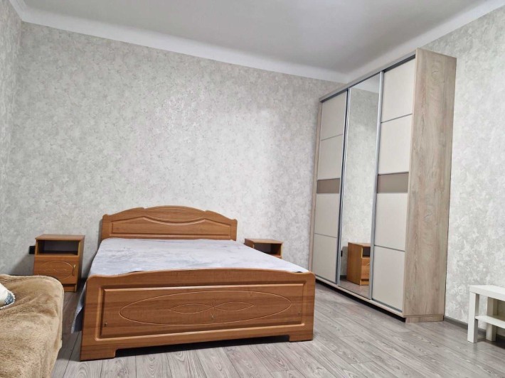 Сдам полдома в Святошинском районе - фото 1