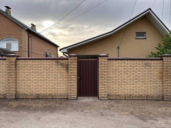 Снимите дом на Клочко, Лени Голикова недалеко от Холодильной Дніпро