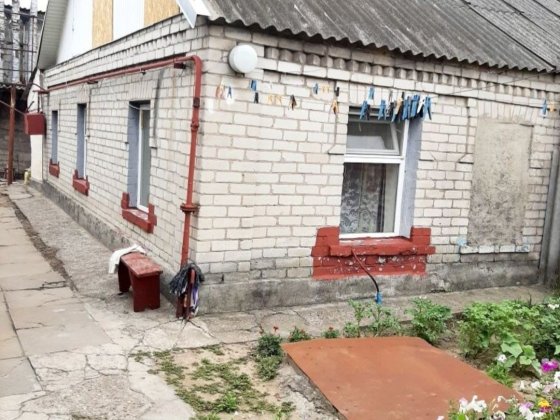 Оренда частини будинку+ прибудова, газ, зручності в будинку.