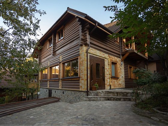 Оренда автономного будинку з бомбосховищем .Від власника. Киев