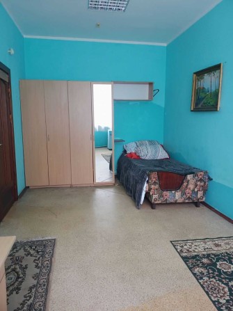 На 1-3 місяці 3-х кімнатний частину будинку для 4-6 чоловік р-н Крошня - фото 1