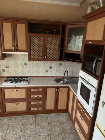 Оренда 3-х поверхового будинку район парку " Перемоги" - фото 1