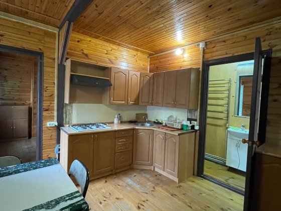 Оренда другого поверху прив буд вул. Малокитаївська 45, смт Деміївська Киев