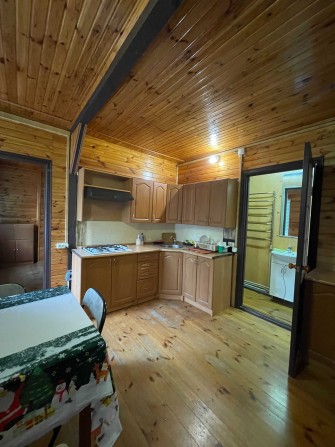 Оренда другого поверху прив буд вул. Малокитаївська 45, смт Деміївська - фото 1