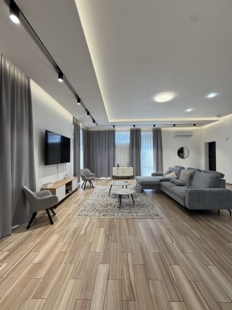 БЕЗ%! Оренда сучасного будинку 450м2, О.Кошового - фото 1