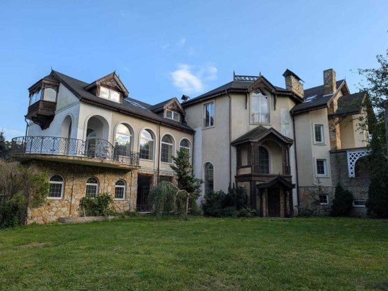 Оренда будинку у Голосіївському районі / пансіонат /реб центр / офіс