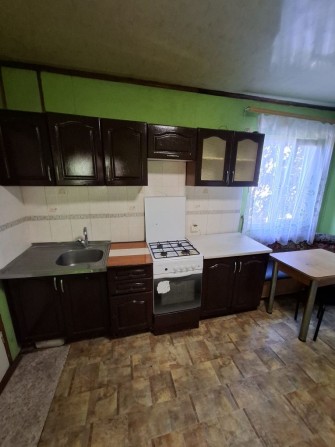 Сдам в Суворовском Р-не Крыжановка 3-х комн.квартира на земле на 2 эт. - фото 1