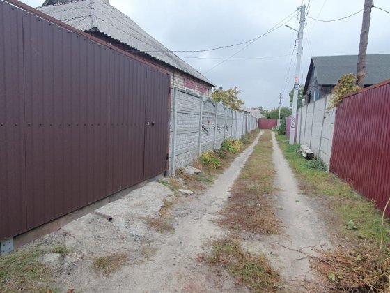 Здаеться Дом на Основе Харьков