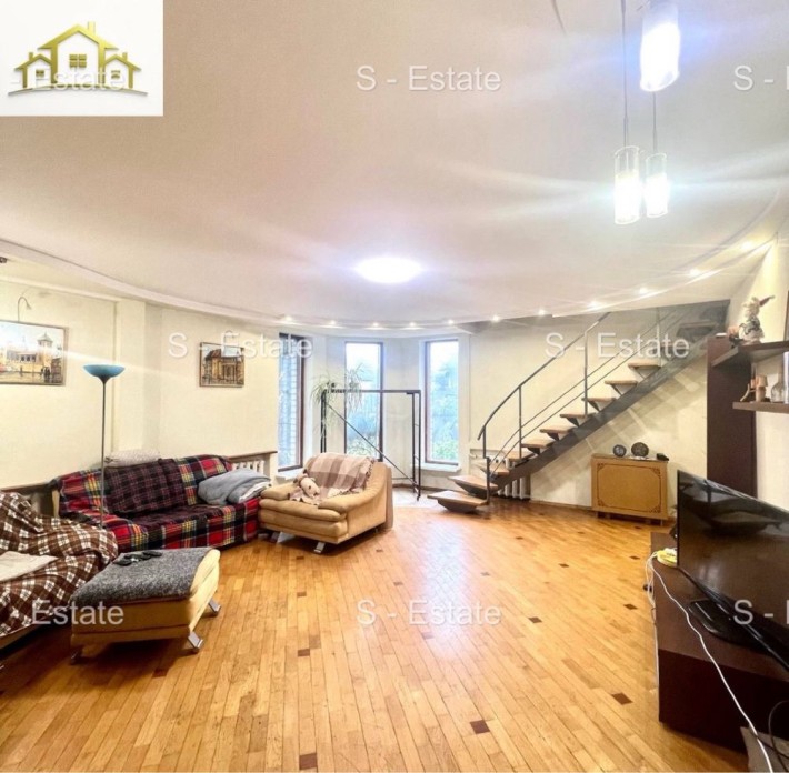 Сдам дом 184м2 метро Киевская 300м. АОГВ Можно с животными видео+ - фото 1