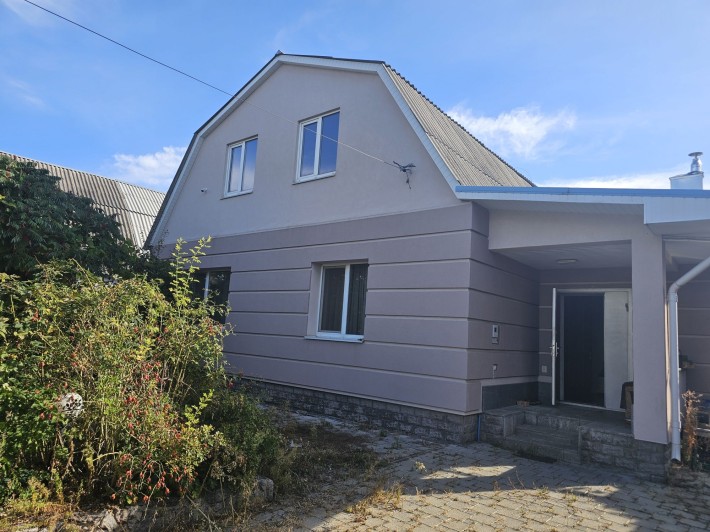 Сдам комнату в частном доме или флигель с отоплением и санузлом - фото 1