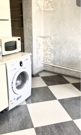 Дом ОТ ХОЗЯИНА  однокомнатный площадь 50 м² сдаю на длительно - фото 1