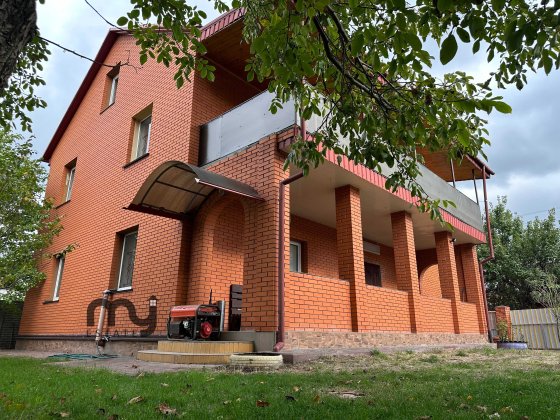 Оренда великого будинку 220 м², 7 сот / Нивки, Лавіна Мол/ аренда дом Київ