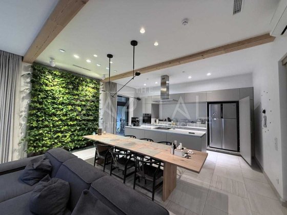 Оренда / Будинок / 250 м2 / Голосіївський район / вул. Лютнева, 58 Київ