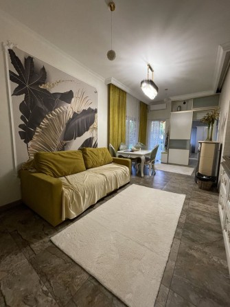 Сдам долгосрочно Дом 13 станция фонтана, ресторан РИФ - фото 1