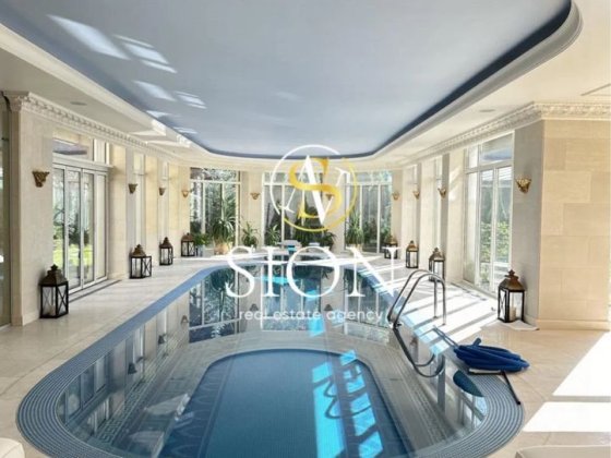 Сдам дом, 850м2, центр, закрытый городок, бассейн, баня, генератор Киев