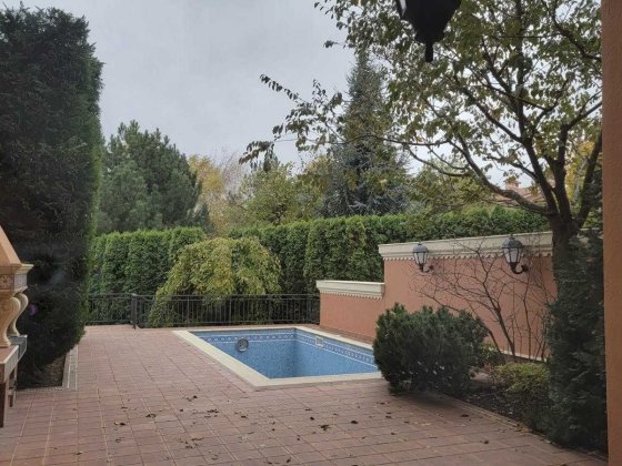 16 Фонтана классный дом с бассейном и убежищем, Золотой Берег