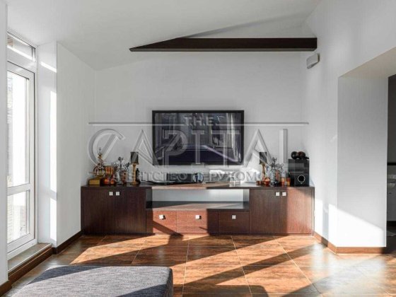 ОРЕНДА! Будинок, тераса, власний двір, сауна. Оболонь. Київ