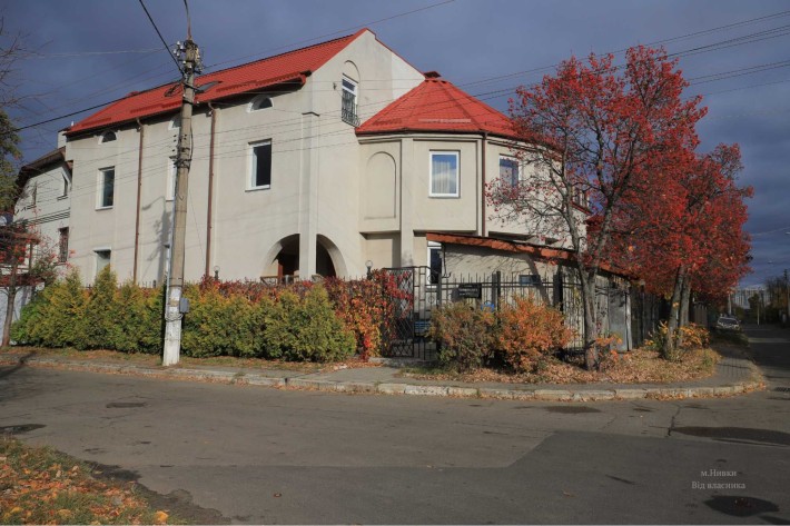 Без комісії! Довгострокова оренда приватного будинку 955 кв.м(м.Нивки) - фото 1