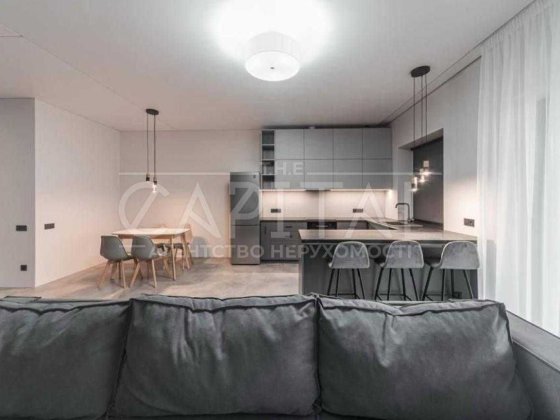 Здається просторий таунхаус Віта-Литовська, Голосіївський район Київ