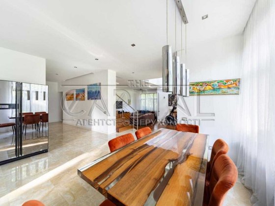 Аренда дома на ул. Патриарха Владимира Романюка Святошинский район Киев