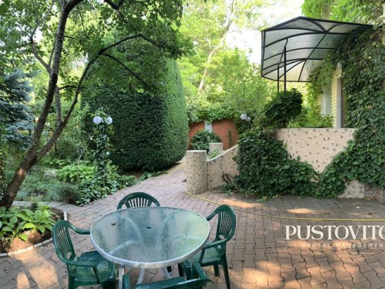 Аренда дома Каманина/Хрустальный переулок (3 спальни) Одесса