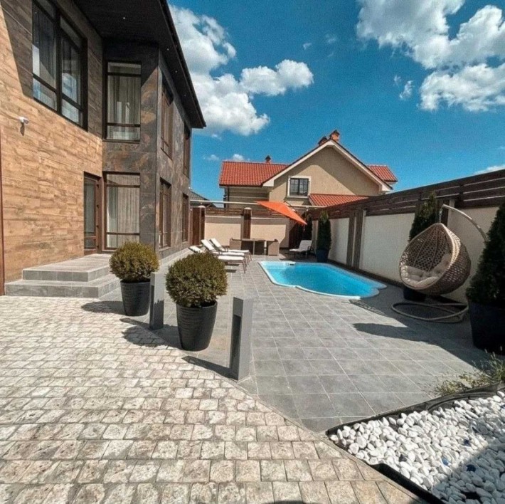 Аренда СОВРЕМЕННОГО дома в Совиньоне - фото 1