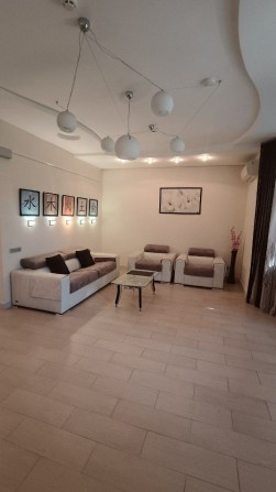 Сдам Таунхаус в Киевском районе! - фото 1