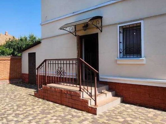 Аренда дома в Совиньоне. Срочно. Одеса