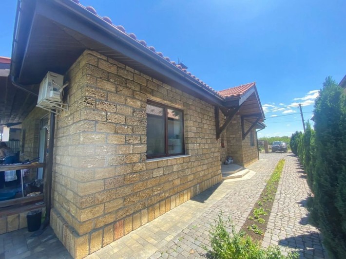 Оренда будинку с.Минай біля стадіону - фото 1