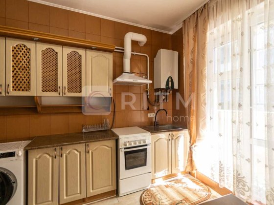 ОРЕНДА напівособняку з просторими кімнатами по вул.Медична Чукаловка