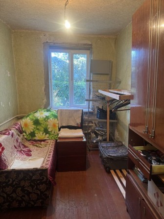 Здам частину будинку,часткові зручності,дві кімнати. - фото 1