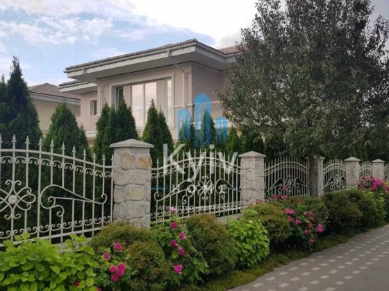 Оренда будинку, КМ Золоче, з басейном, 230 м2 Вишенки