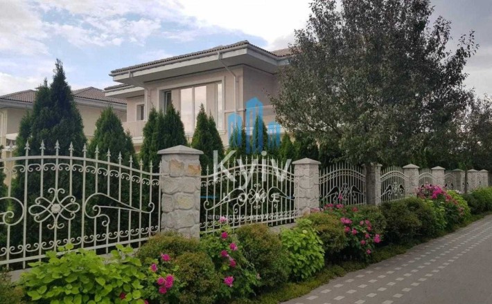 Оренда будинку, КМ Золоче, з басейном, 230 м2 - фото 1