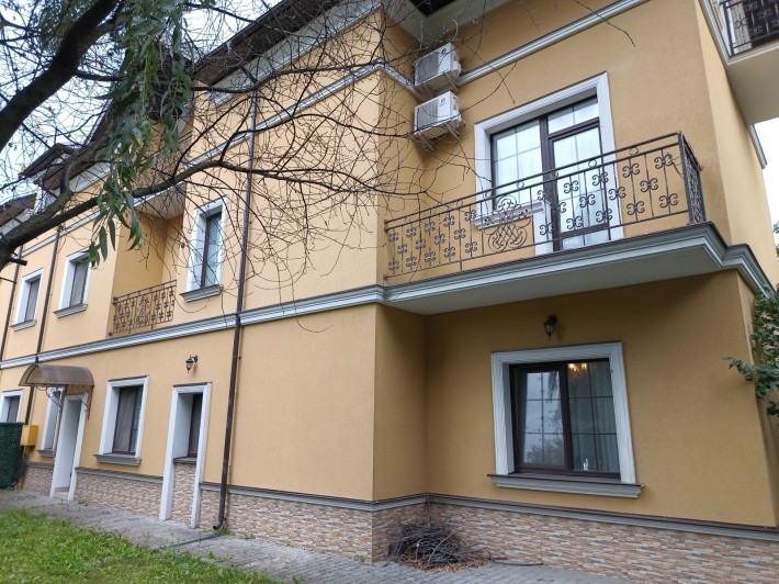 Оренда будинку (таунхаус) Козин - фото 1